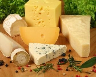 ЕС хочет запретить США использовать европейские названия сыров
