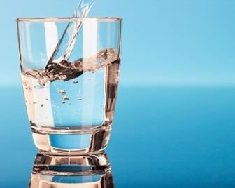 Питьевая вода не помогает худеть